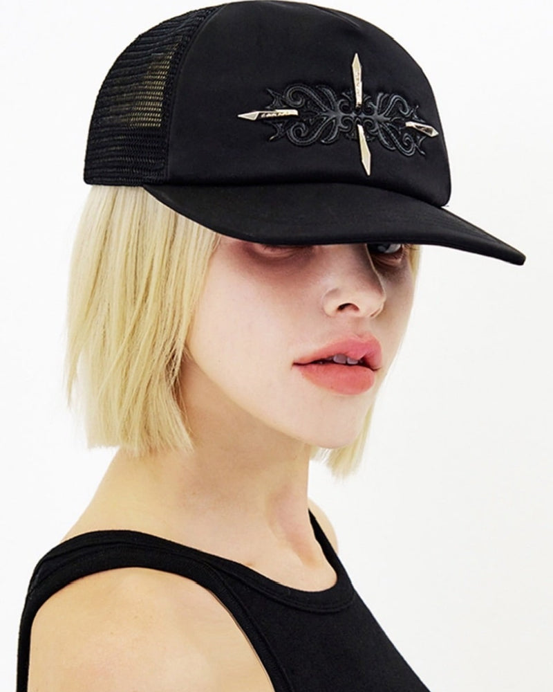 【E RIN AI E】CROSS TRUCKER CAP