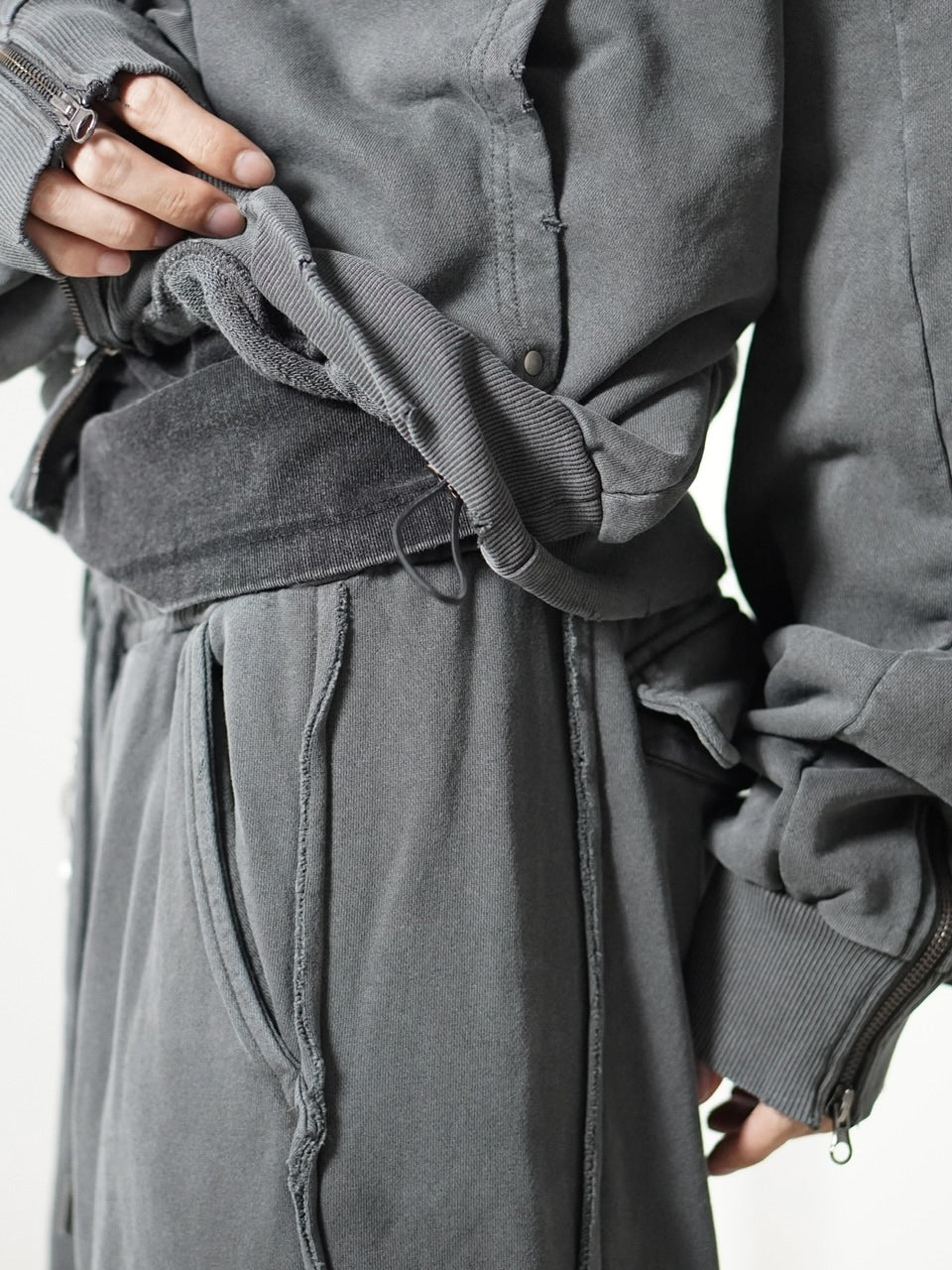 【CHIKASHITSU PLUS HIGH】cropped dirty wash double zip hoodie (charcoal) / 【チカシツプラスハイ】クロップドダーティーウォッシュダブルジップパーカー