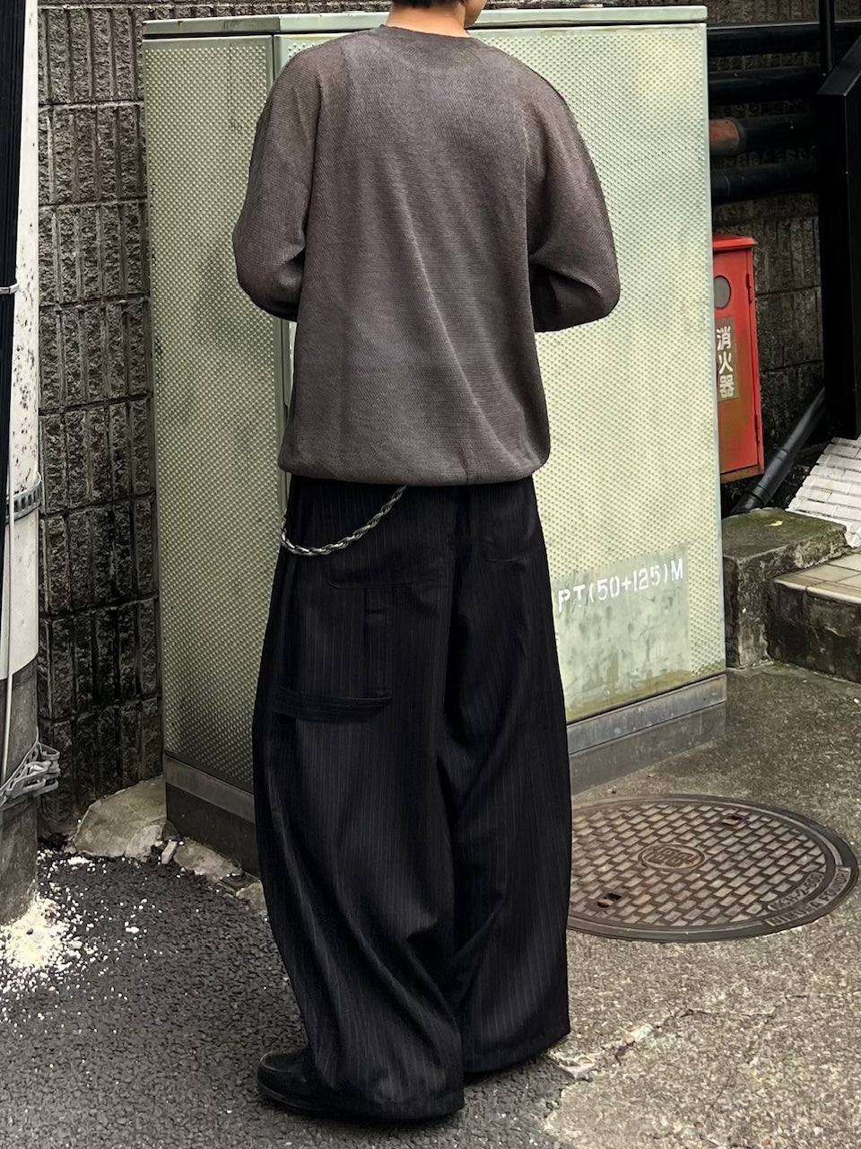 受注制【Chikashitsu +】draw cord stripe wide slacks / 【チカシツプラス】ドローコードストライプワイドスラックス (2color)