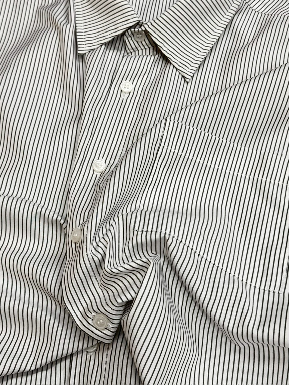 受注制【Chikashitsu +】cropped stripe shirt / 【チカシツプラス】クロップドストライプ長袖シャツ (3color)