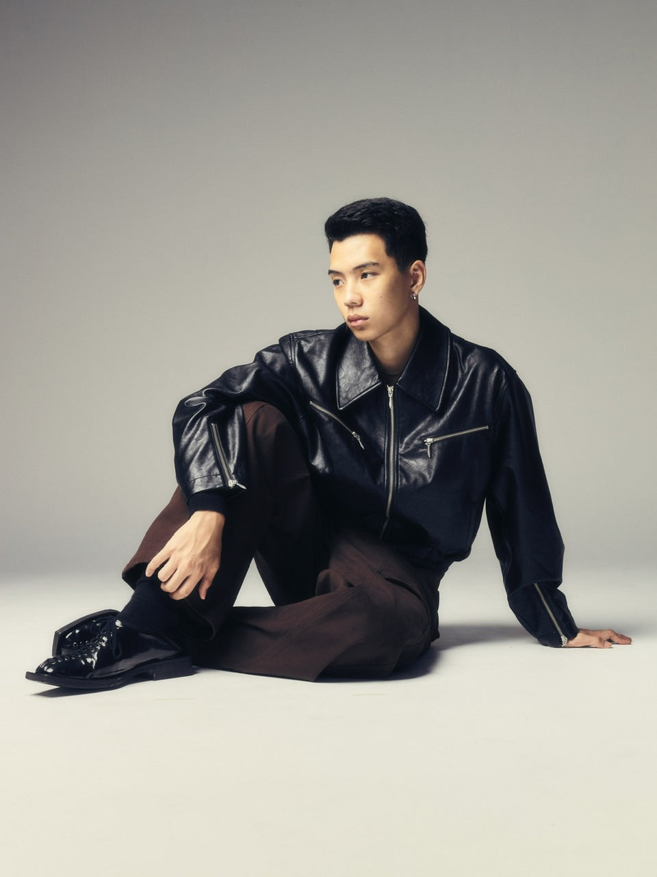 【CS】multi zip faded wash blouson (black)