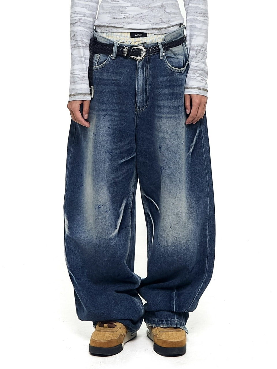 【AAKAM】Paint Washed Denim Pants
