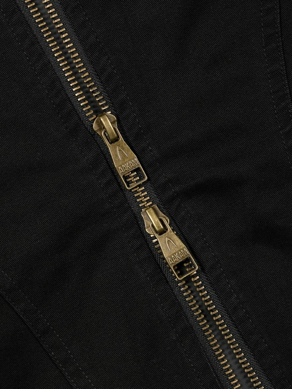 【AAKAM】Incision Studded Cotton Jacket