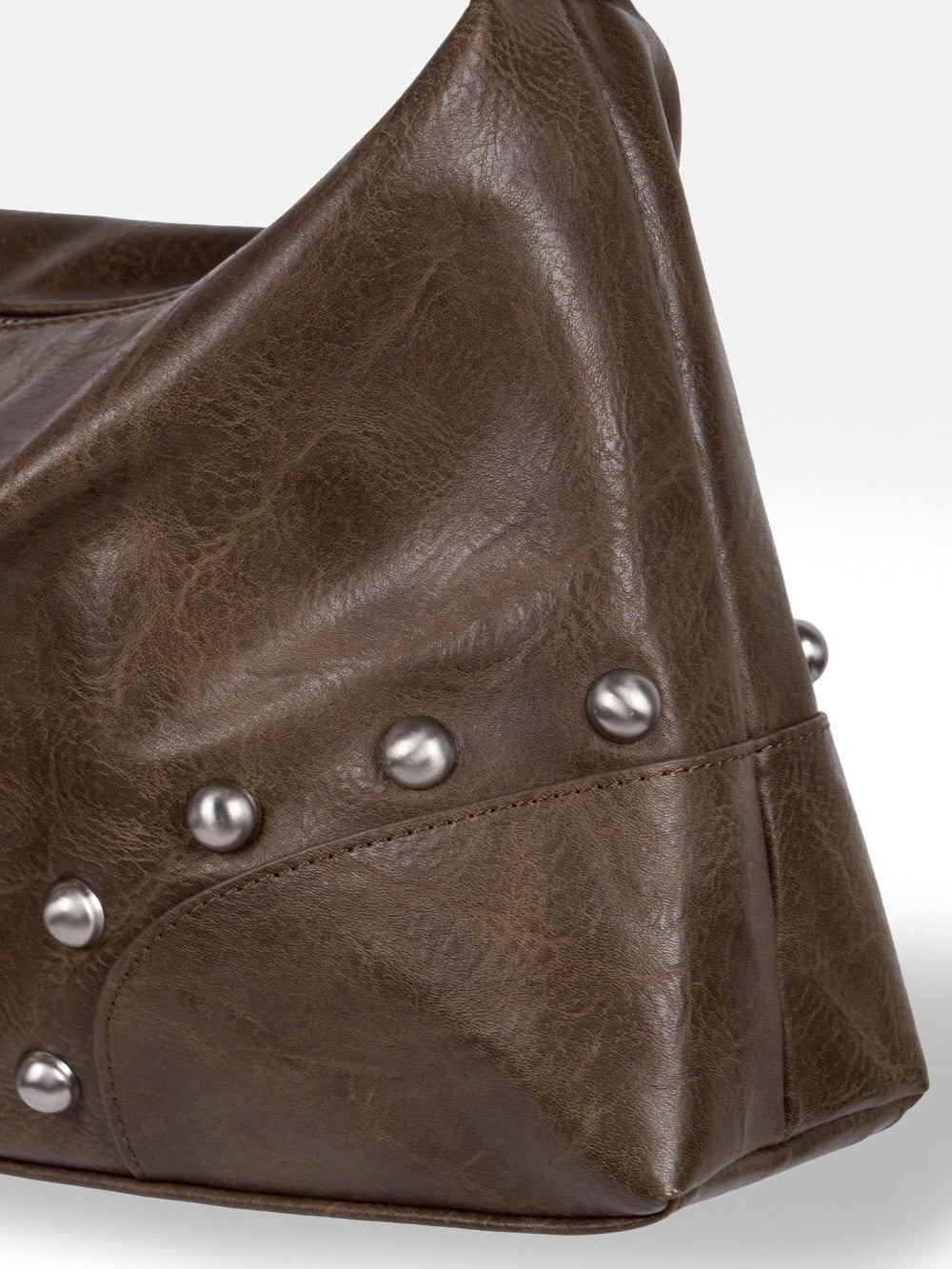 【IUGAMAKARAS】Studded Hobo Bag