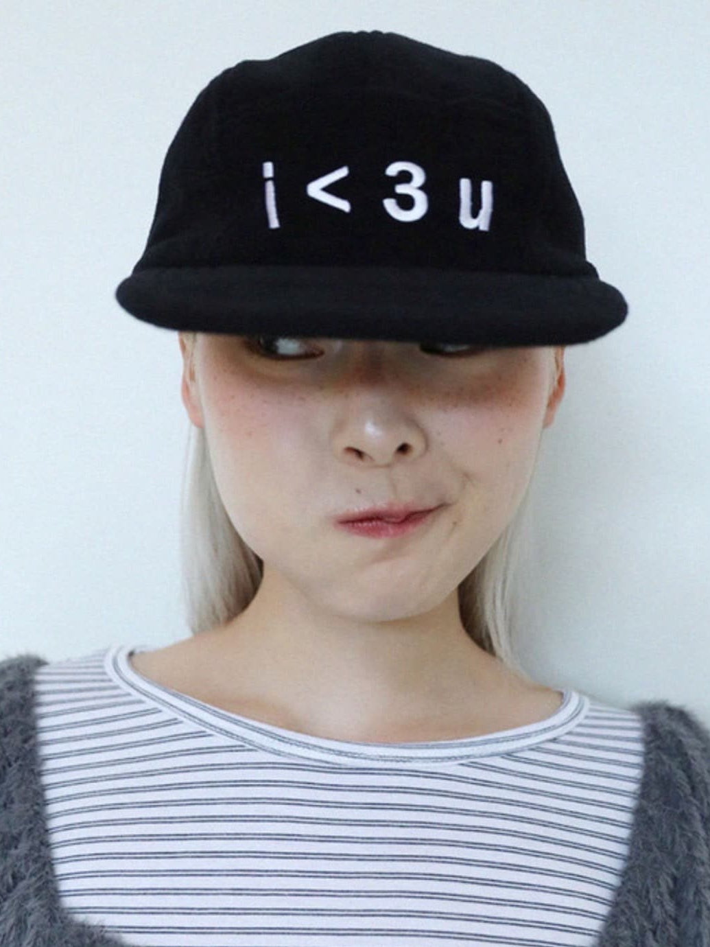 12/21 20:00 再販【Uglyshadow】I < 3 U CAMPCAP