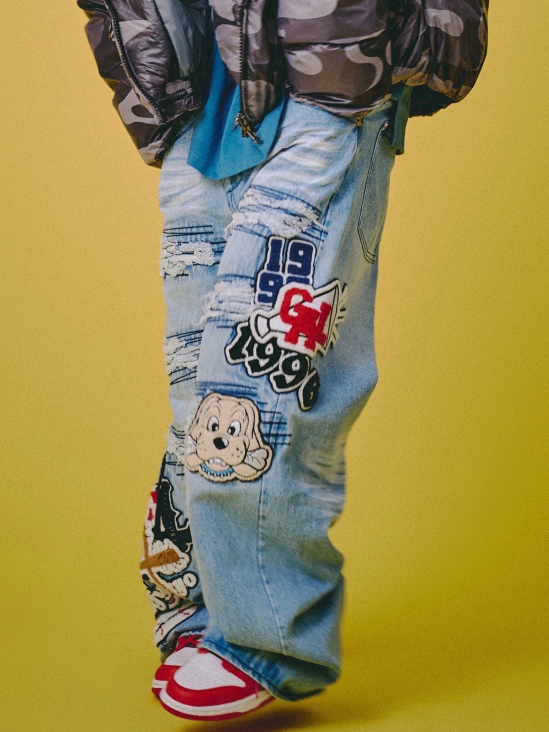 【GALFY】ワッペンだらけデニム