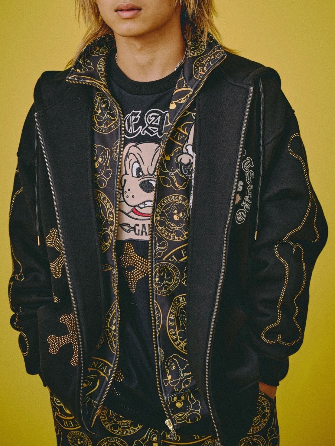 【GALFY】ピカピカ骨骨パーカー