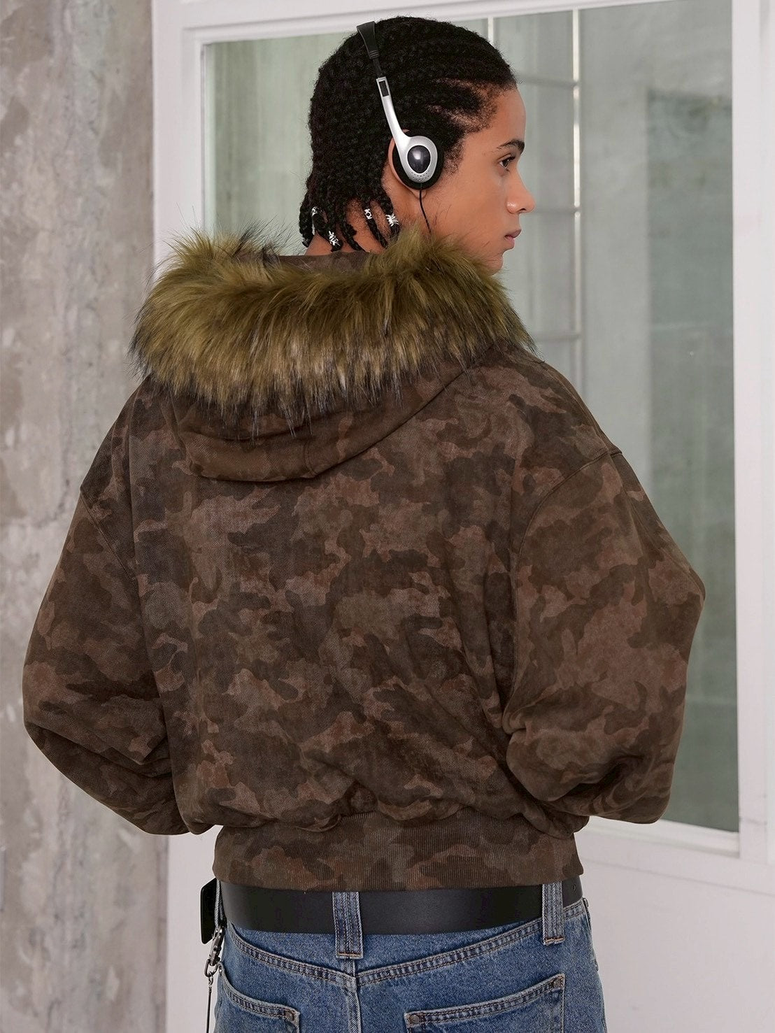 【ESC STUDIO】Upper wear zip-up hoodie