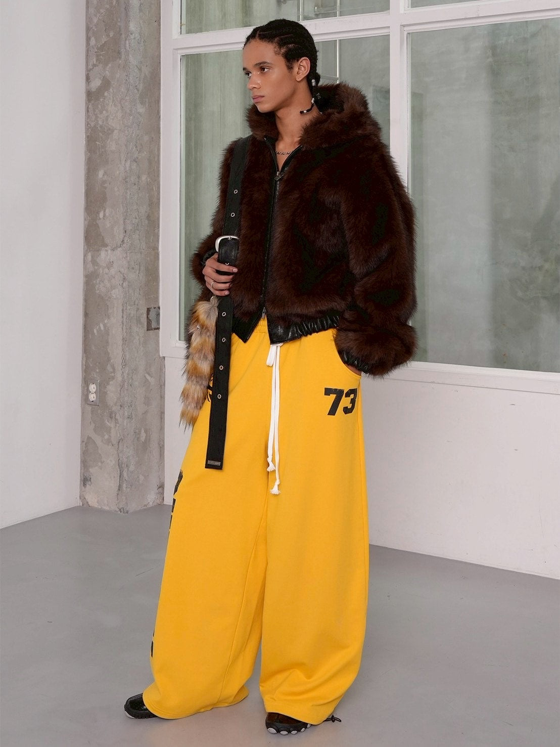 【ESC STUDIO】Lucky Cheeky sweat pants