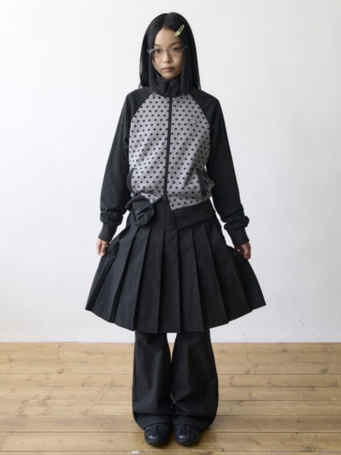 【THECOLDESTMOMENT】TCM dot raglan zip-up