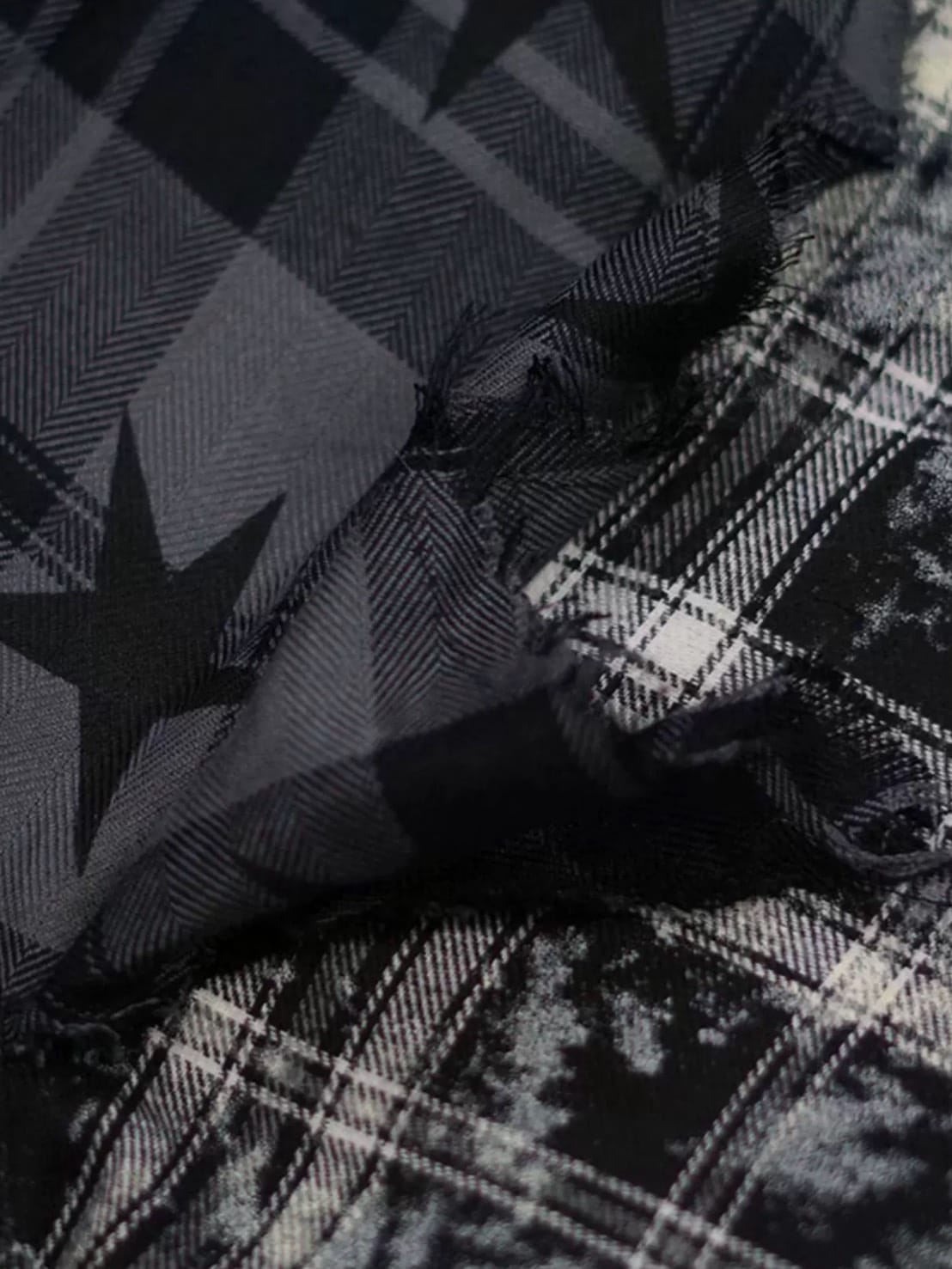 【Cest Nous】Star-Patterned Plaid Asymmetrical Skirt