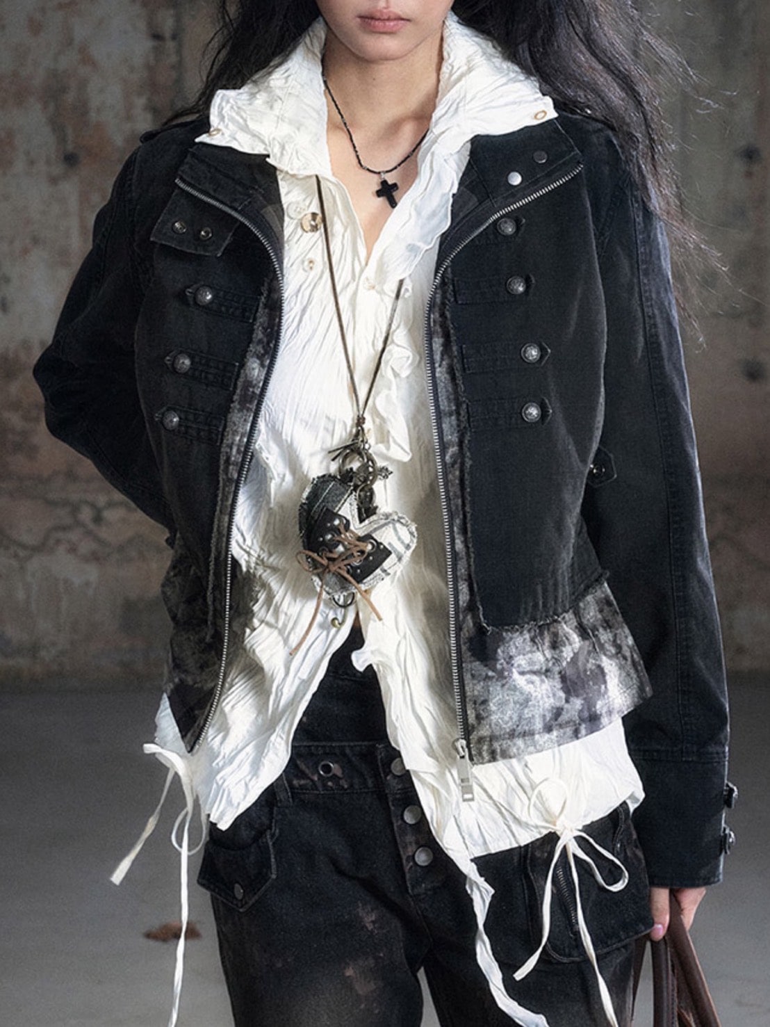 【Cest Nous】Broken Heart Necklace / 【セヌー】ハートレースアップネックレス