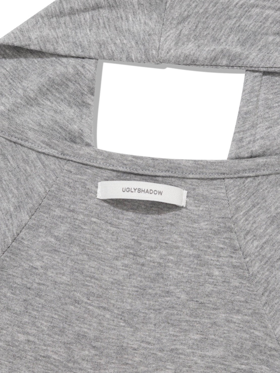 12/21 20:00 発売【Uglyshadow】SCARF FUR FRILL T-SHIRT