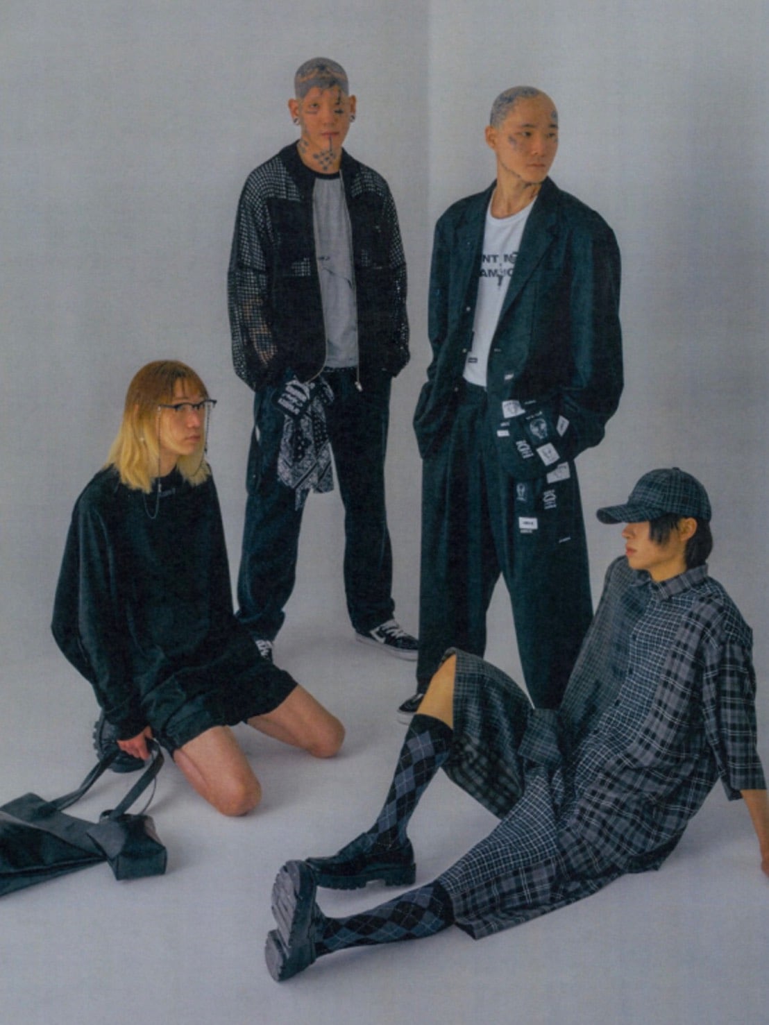 着画、物撮りまだ【AJOBYAJO】Total Logo Drop Needle Zip-Up