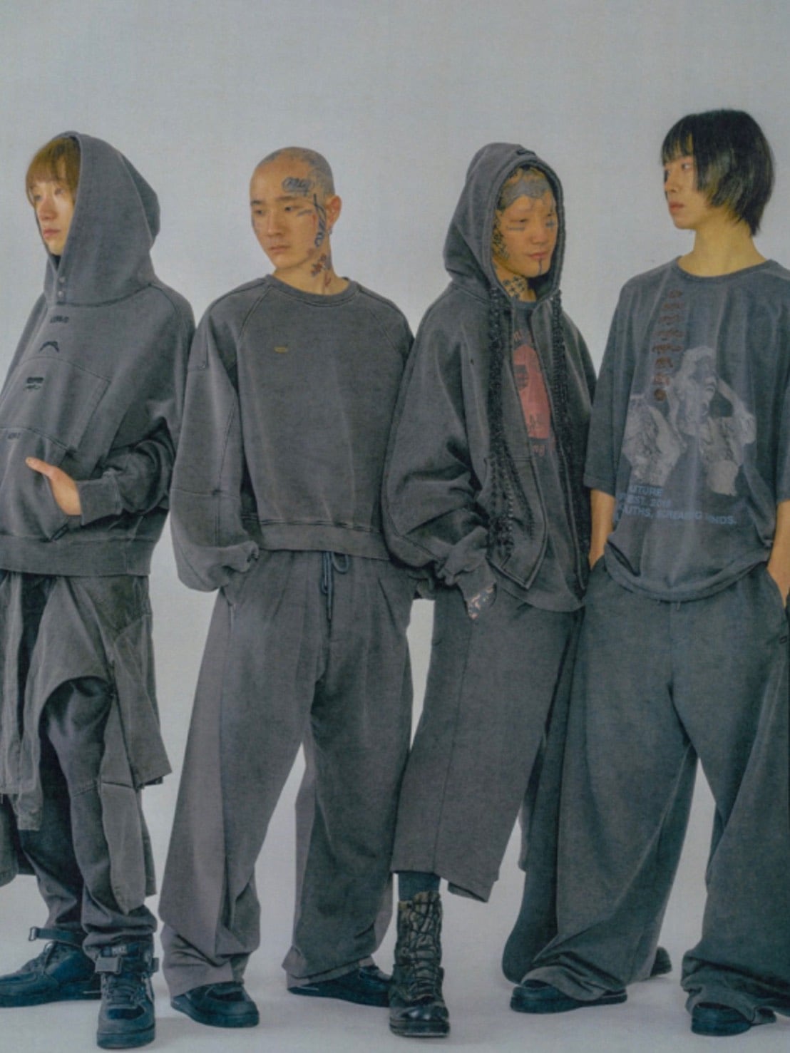 着画、物撮りまだ【AJOBYAJO】Laced Multi-Drawstring Zip-Up Hoodie