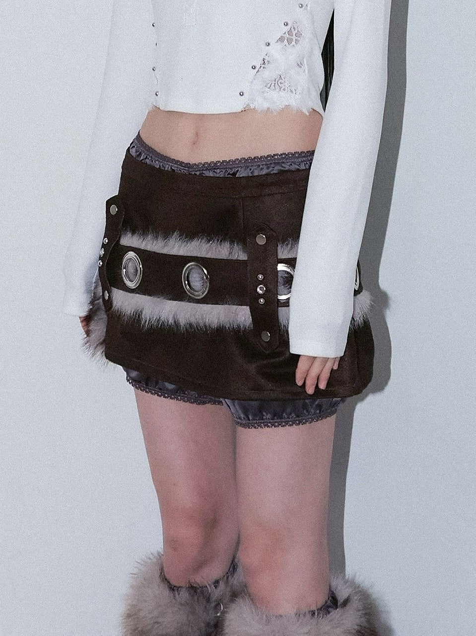 1/2 20:00発売【CHERRYQUIRI】fur loop eyelet belt