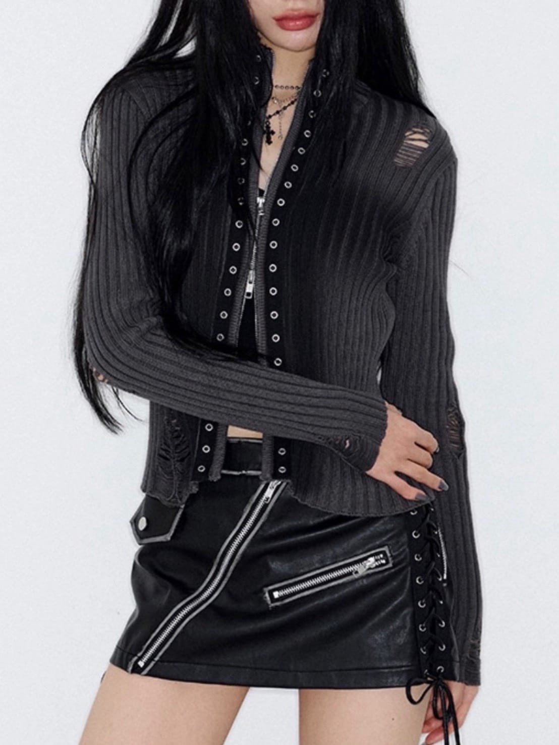 【NOT KNOWING】Cross Spray Damaged Knit Zip Up