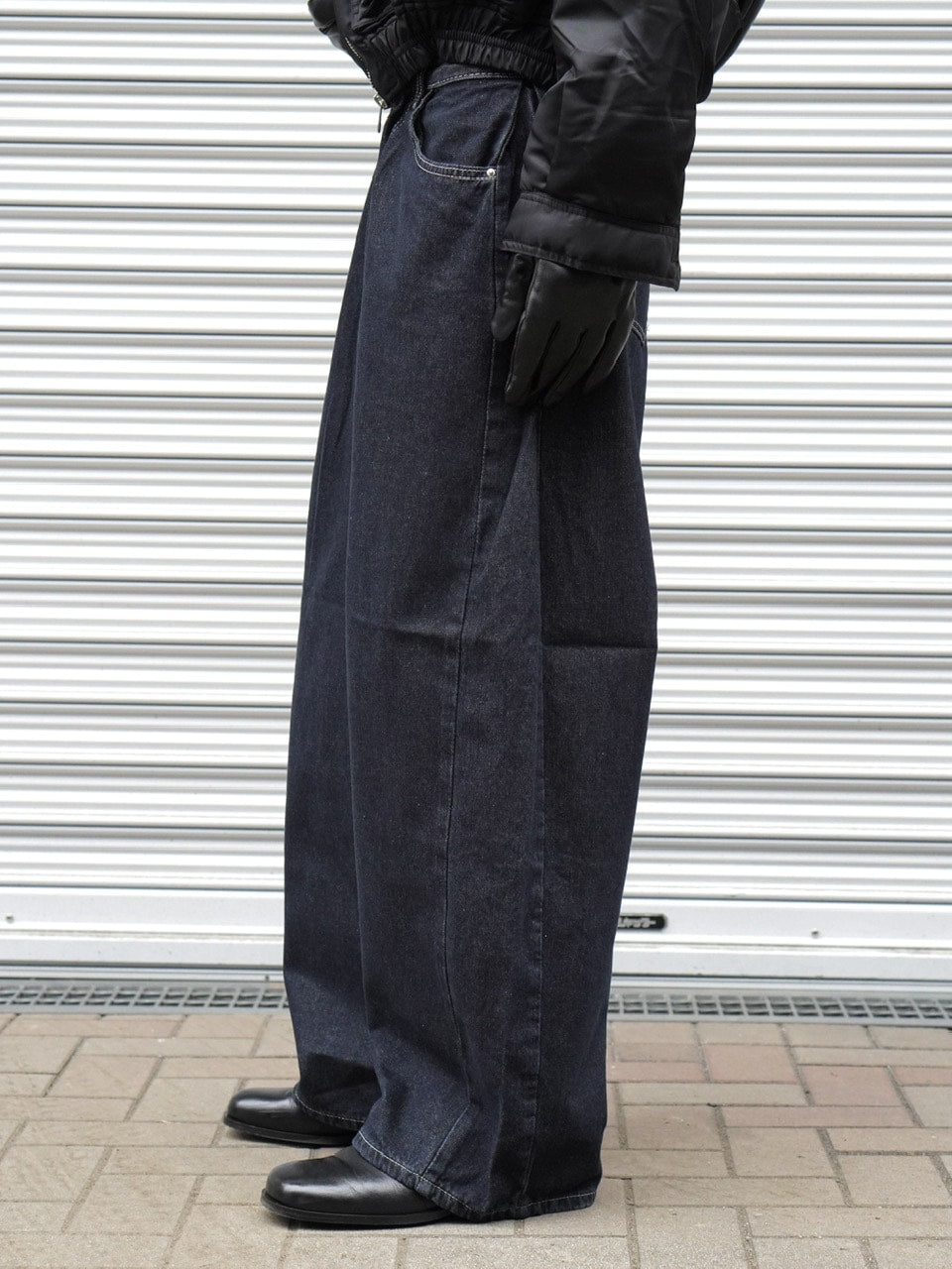 東京店WEB限定受注制【Chikashitsu +】balloon wide denim pants / 【チカシツプラス】バルーンワイドデニムパンツ (2color)