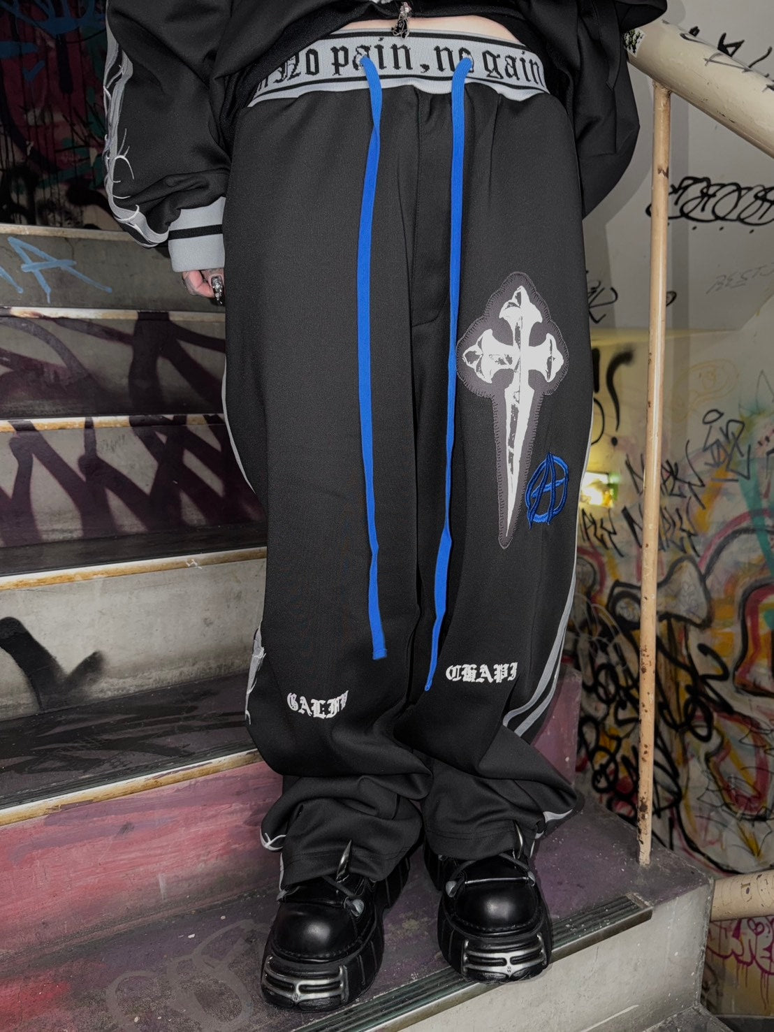 2/8 20:00発売 Pressing限定 【GALFY×CHAPI】コラボセットアップ (2color)