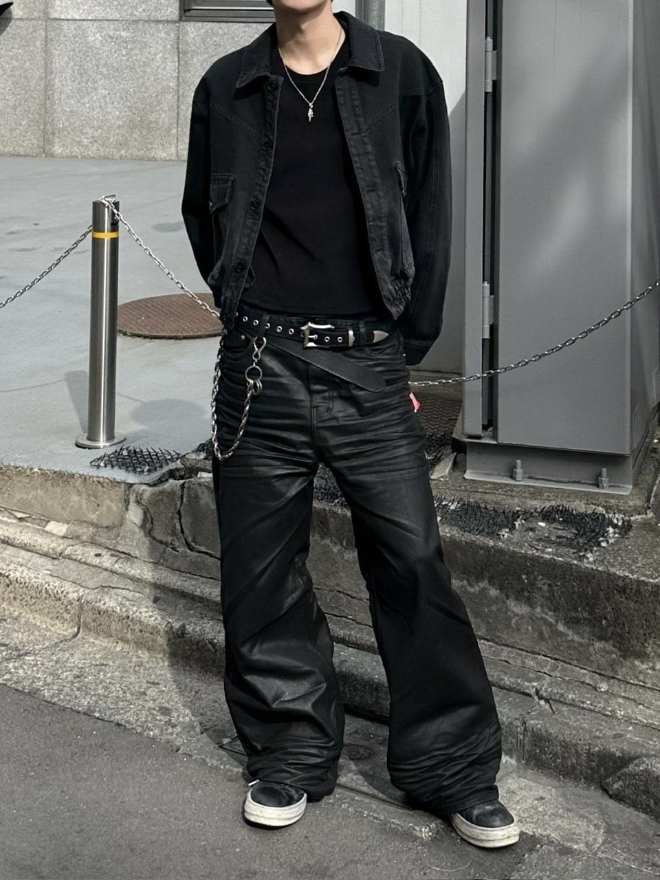 大阪店WEB限定受注制【Chikashitsu +】emboss coating denim pants / 【チカシツプラス】エンボスコーティングデニムパンツ