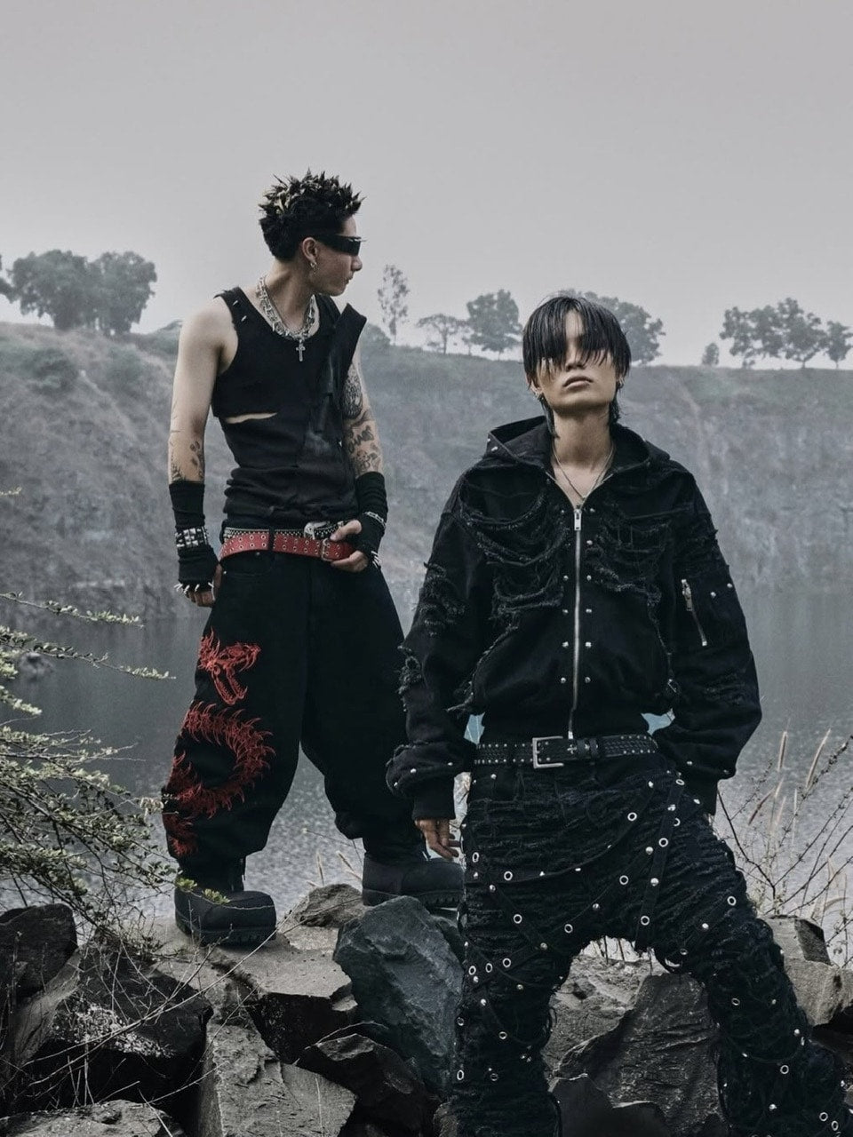 2/28 20:00 発売【UNIZ】Chainwrape Pants / 【ユニズ】アイレットチェーンデニムフレアパンツ