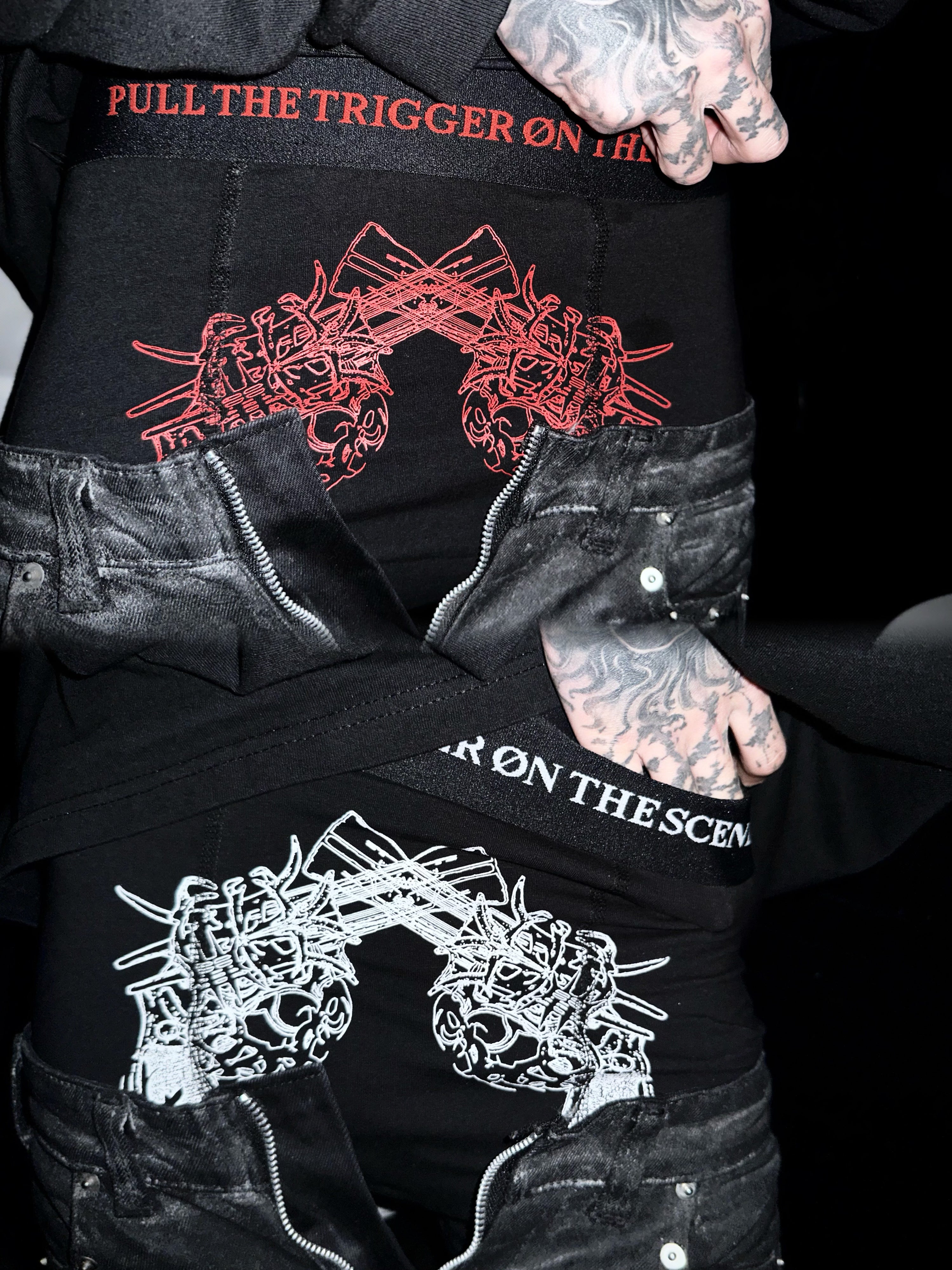 4/27 20:00発売【YIKAI LABORATORY】゛pull the trigger on the scene゛slogan revolber boxer pants