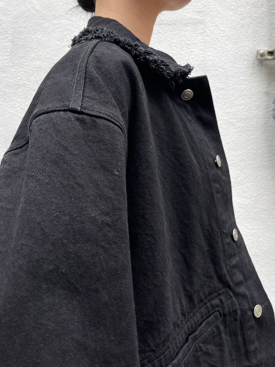 受注制【Chikashitsu +】cropped design denim jacket (2color)