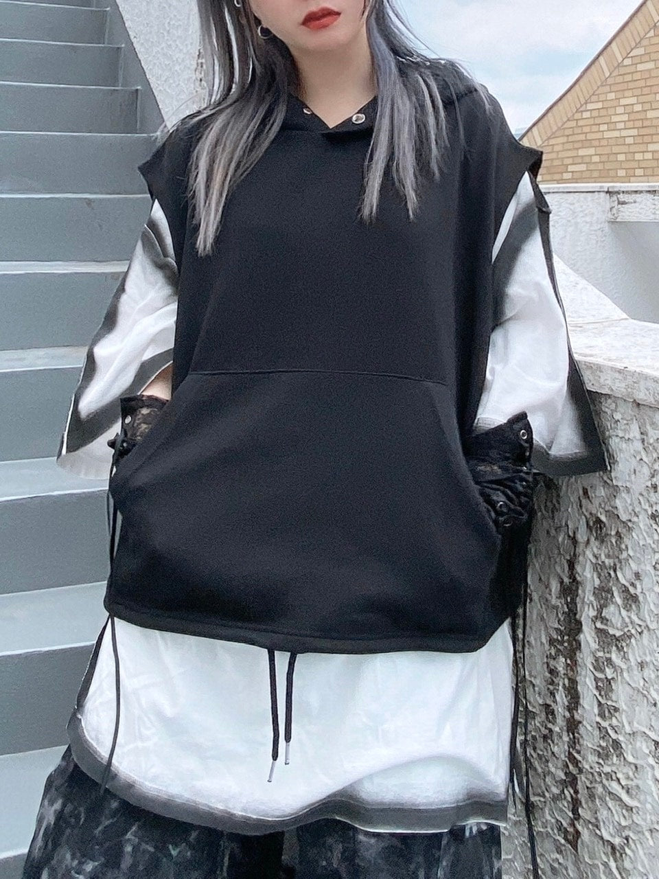 受注制【Never mind the XU】sleeveless hoodie (2color)