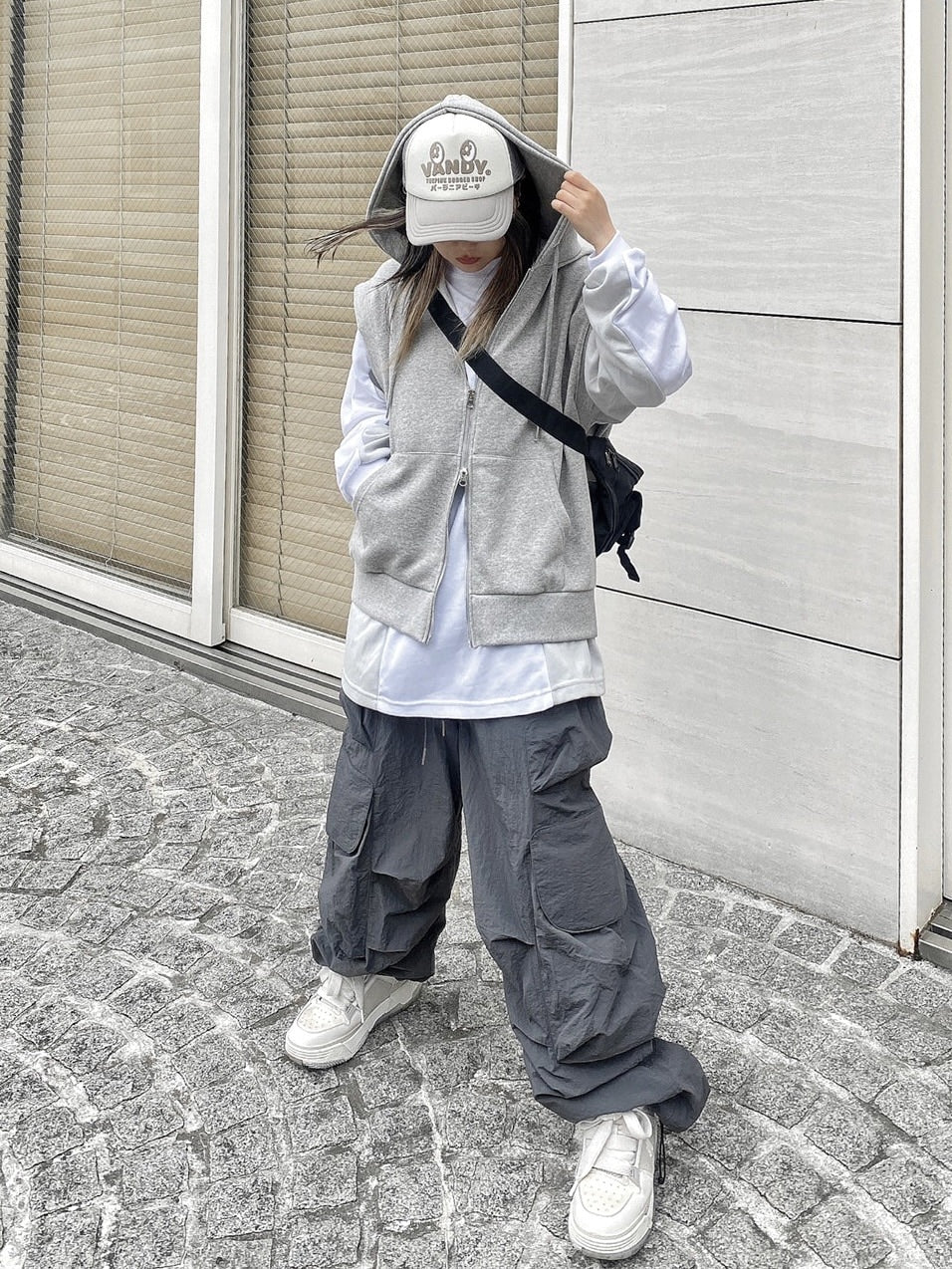 受注制【Never mind the XU】pocket wide cargo pants (2color)
