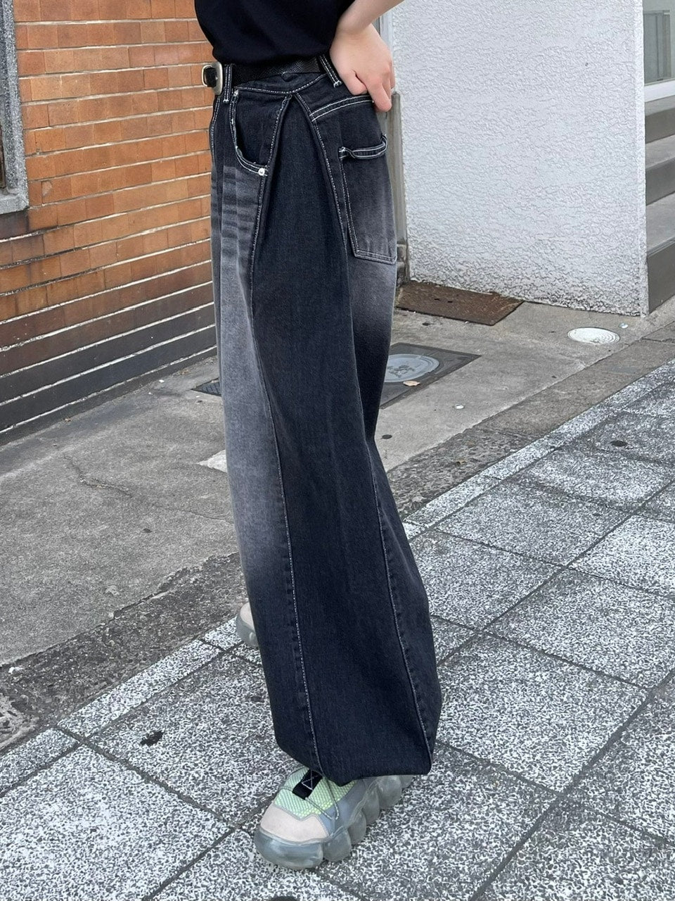 受注制【Chikashitsu +】snap button stitch denim pants / 【チカシツプラス】スナップボタンスティッチデニムパンツ