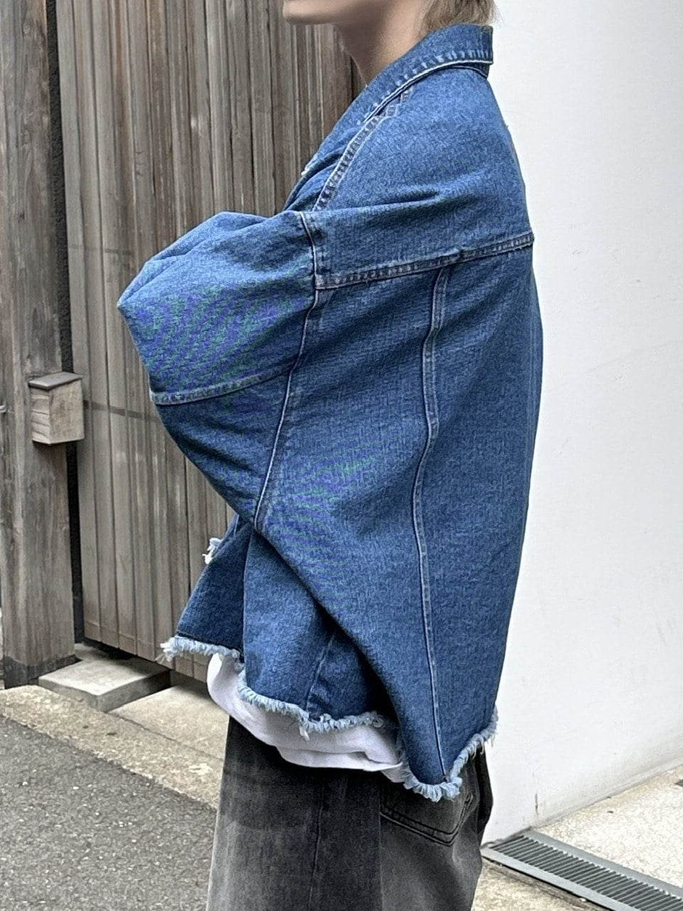 大阪店WEB限定受注制【Chikashitsu +】cutting cropped denim jacket (3color)