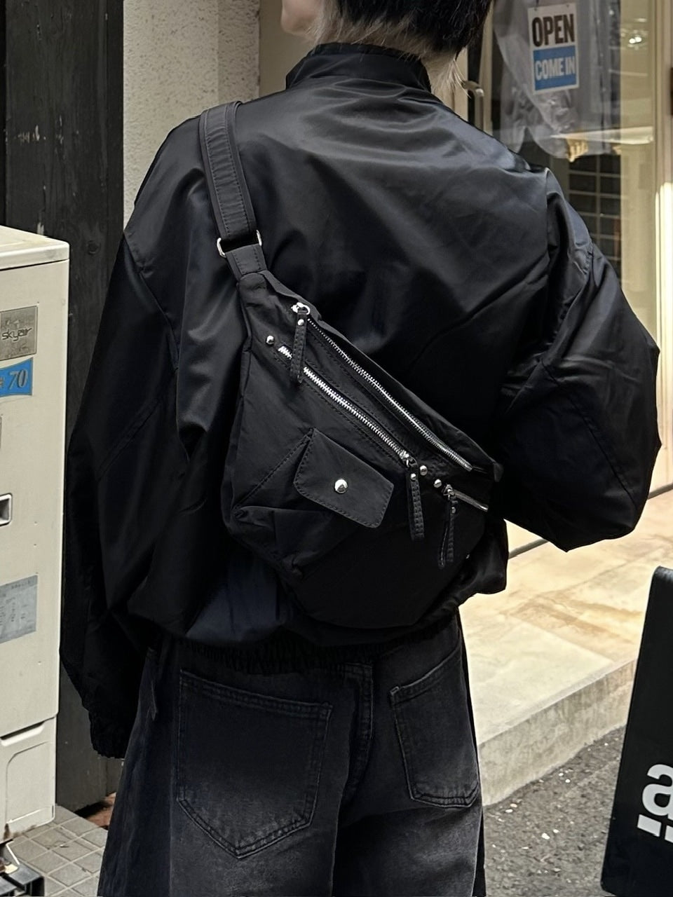 大阪店WEB限定受注制【Chikashitsu +】high neck bomber jacket (2color)