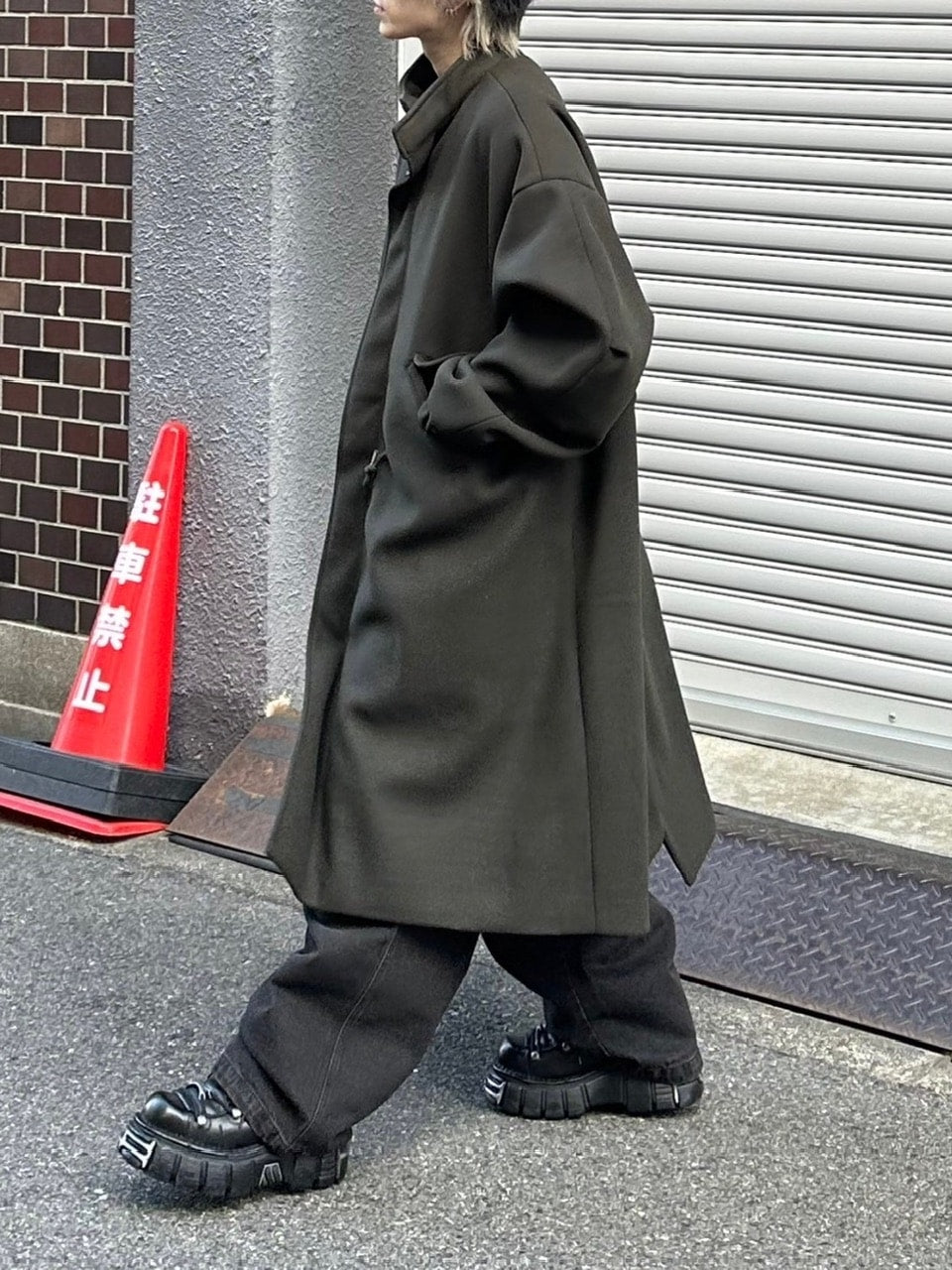 受注制【Chikashitsu +】high neck volume arm coat (2color)