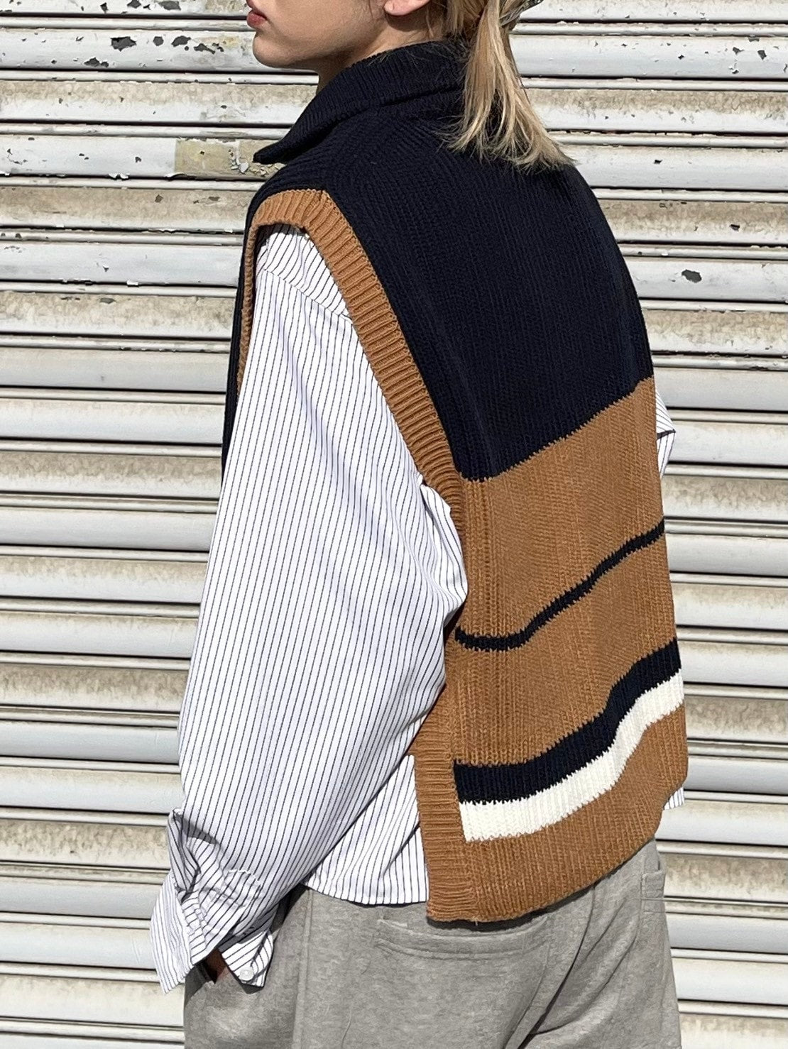【Chikashitsu +】half zip design vest (3color)