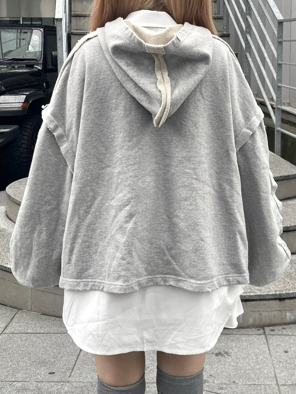 受注制【nmtc +】reverse design damage zip up hoodie (3color)