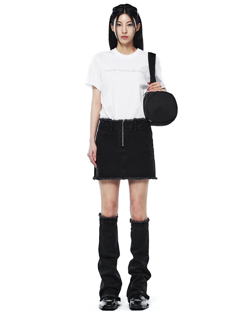 【MORE THAN BLACK】CUT OFF DENIM SKIRT
