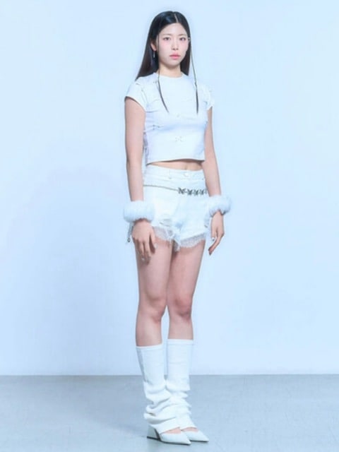 【SCHISM INDUCING】RIBBON CHARM T SHIRT