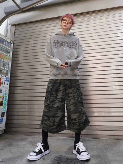 【LOVE KILLER】Graphic black letter logo hoodie