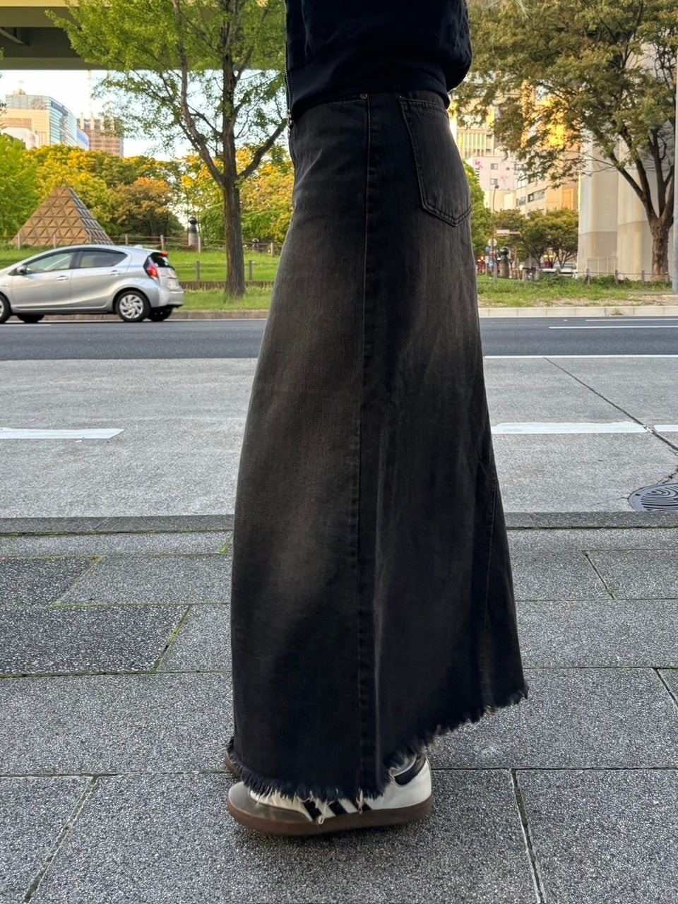 受注制【oaks】vintage wash denim maxi skirt (2color)