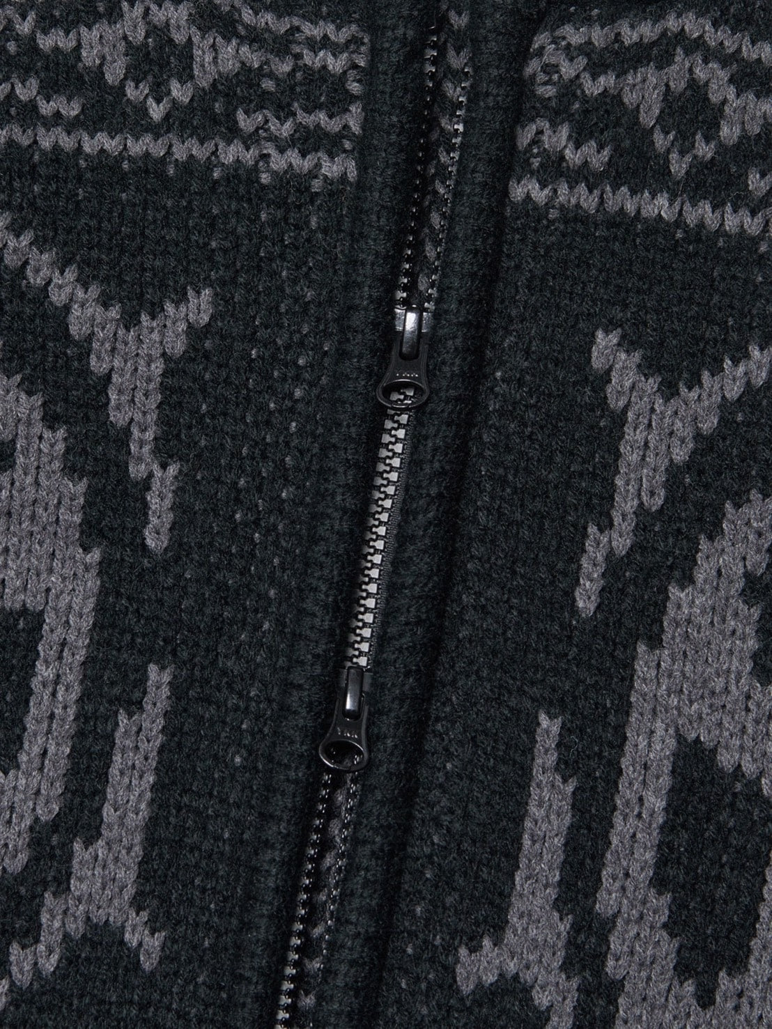 【NOMANUAL】COWICHAN HOODED ZIP-UP
