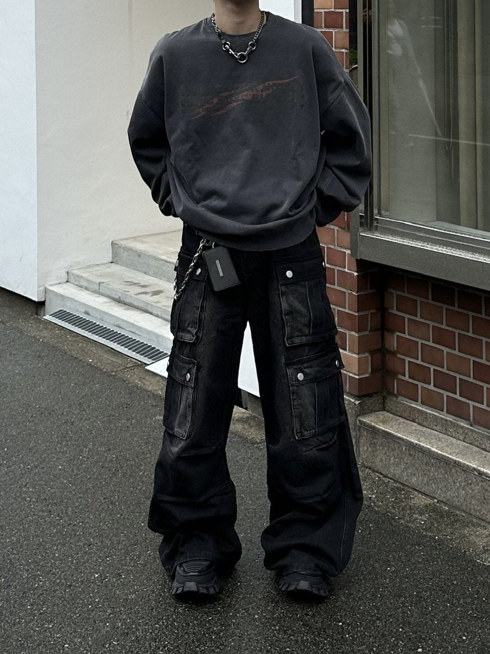 大阪店WEB限定受注制【Chikashitsu +】multi pocket cargo denim pants