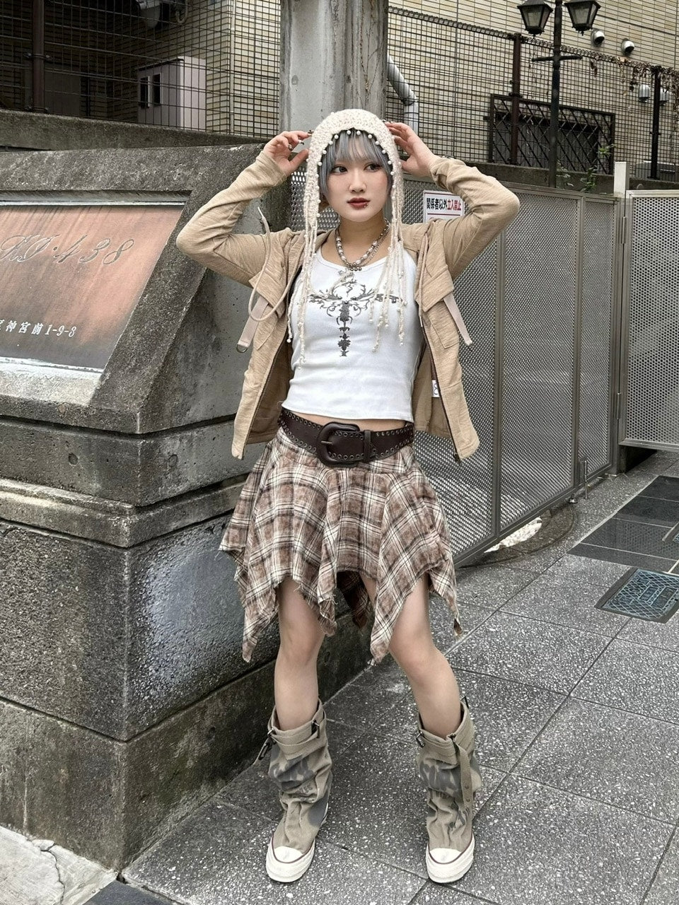 受注制【Never mind the XU】pearl babushka (2color)