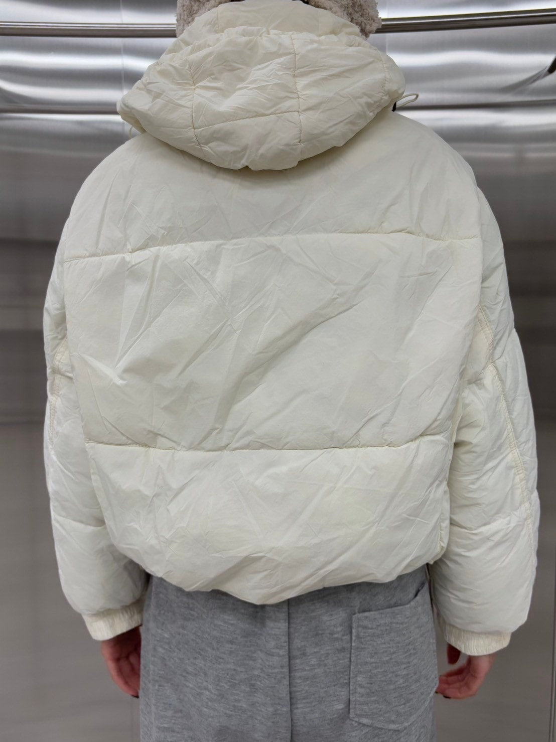 受注制【nmtc +】strap padding hood jacket (2color) / 【エヌエムティーシープラス】ストラップパディングフード長袖ダウンジャケット