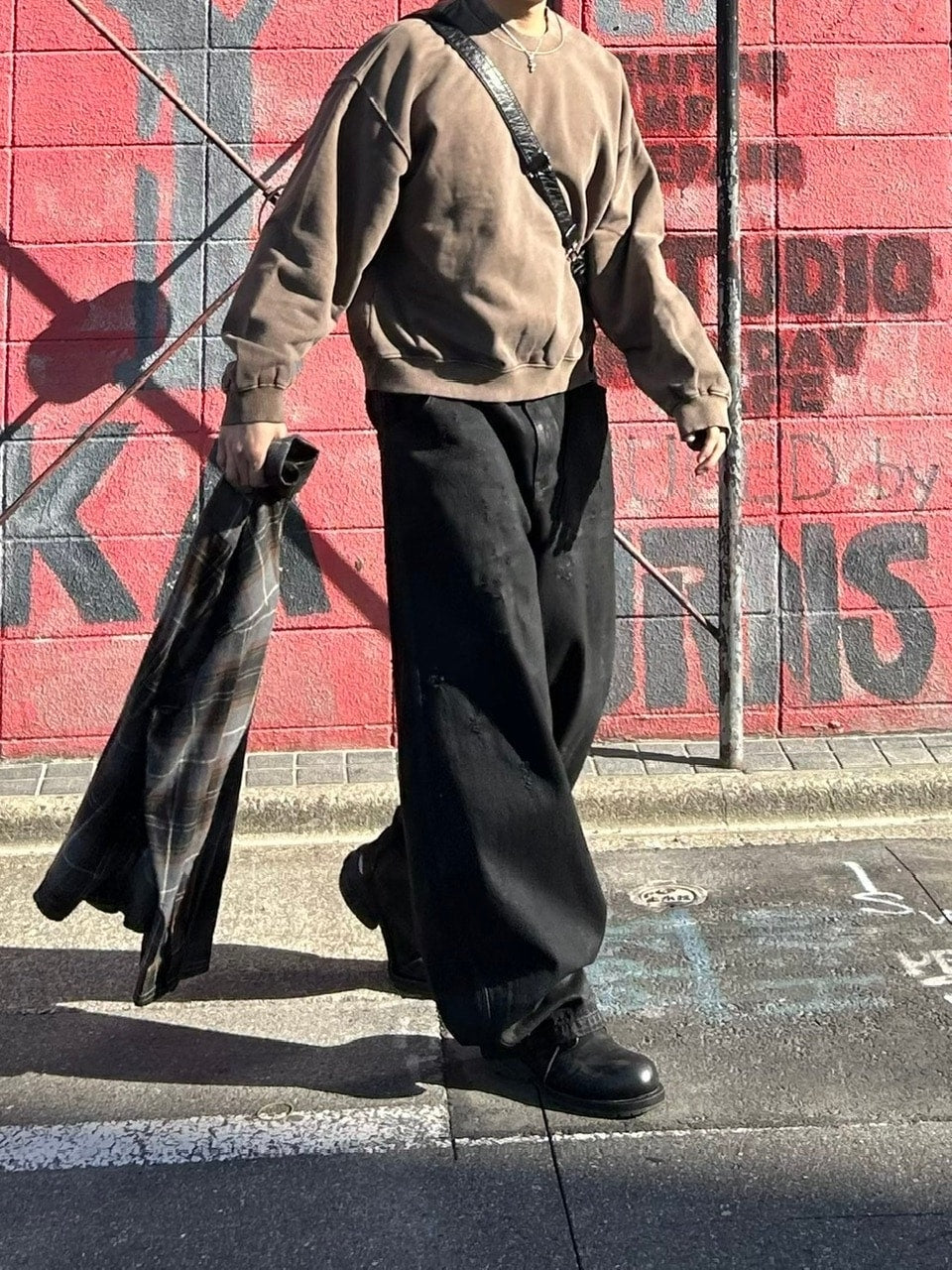 受注制【Chikashitsu +】cropped washing sweat (4color) / 【チカシツプラス】ウォッシングクロップ長袖スウェットシャツ