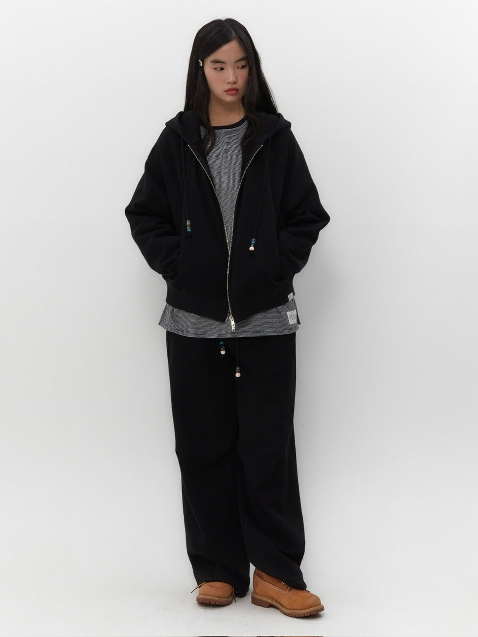 【TUOMIO】STRING CHARM SWEATPANTS