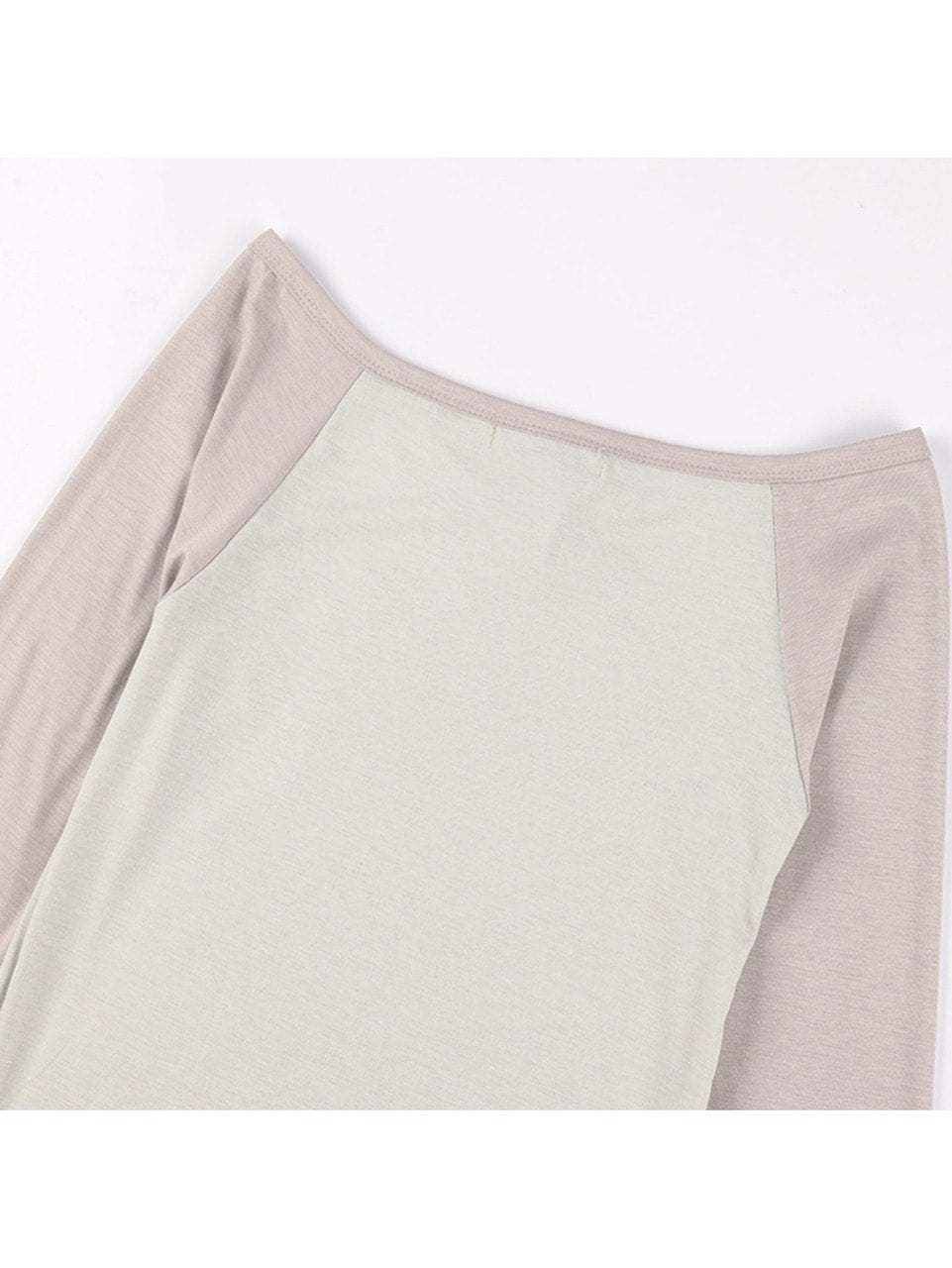 【FANCY CLUB】HEAVENLY OFF-SHOULDER LONG SLEEVE / 【ファンシークラブ】オフショルダーレタリングプリント長袖Tシャツ