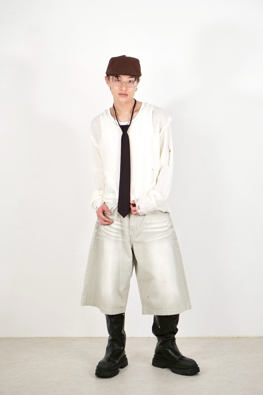 【Chikashitsu +】damage reverse v neck knit (3color) / 【チカシツプラス】リバースVネックダメージニット