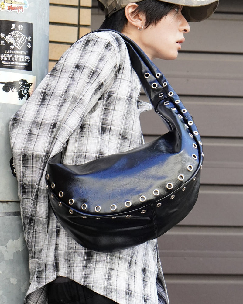 東京店WEB限定受注制【Chikashitsu +】eyelet cross bag