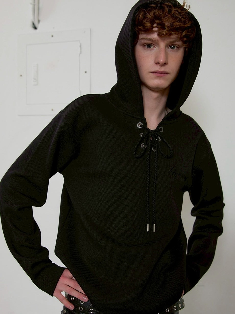 【ESC STUDIO】eyelet waffle hoodie