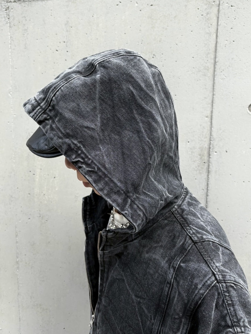 受注制【Never mind the XU】denim hood vest